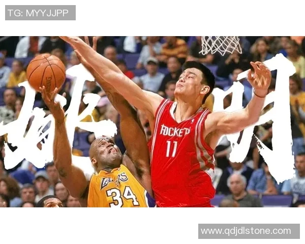 姚明挥拳展现力量与技巧的训练视频引发热议