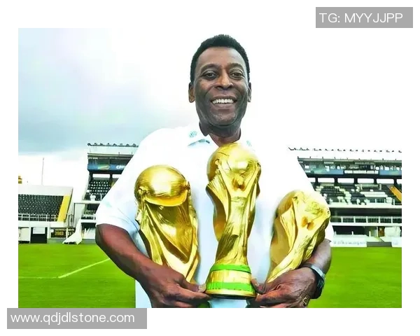 逆境中崛起的足球明星们如何用坚持与努力书写传奇人生