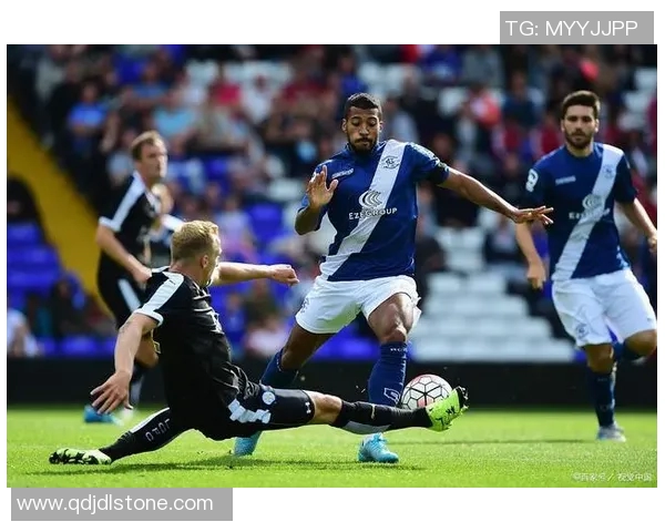 伯明翰主场迎战哈德斯菲尔全力争胜的精彩对决分析 伯明翰主场迎战哈德斯菲尔全力争胜的精彩对决分析