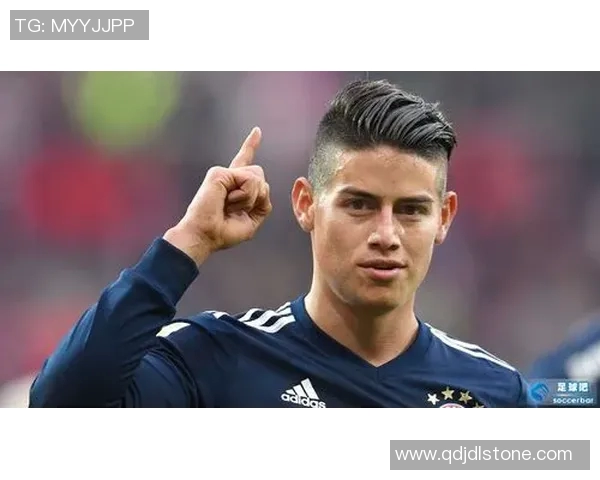 张兰足球明星个人资料与成就全解析,了解他的职业生涯与影响力 张兰足球明星个人资料与成就全解析,了解他的职业生涯与影响力